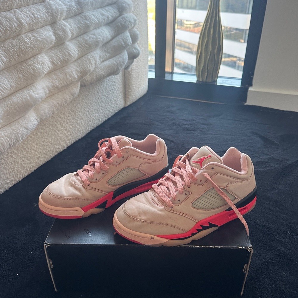 Jordan Women's Pink and Black Sneakers